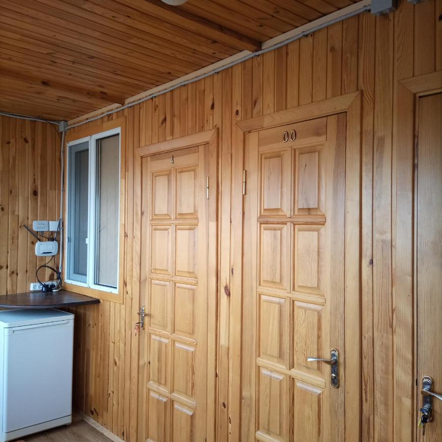 Hotel Уютный Домик 133 Причал. à Odessa Extérieur photo