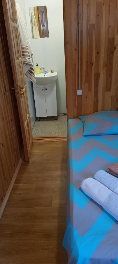 Hotel Уютный Домик 133 Причал. à Odessa Extérieur photo