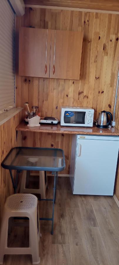 Hotel Уютный Домик 133 Причал. à Odessa Extérieur photo